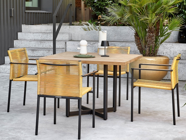 Apple Bee Jakarta Armlehnstuhl lemon