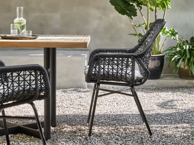 Apple Bee Zara-Jakarta Dining-Set