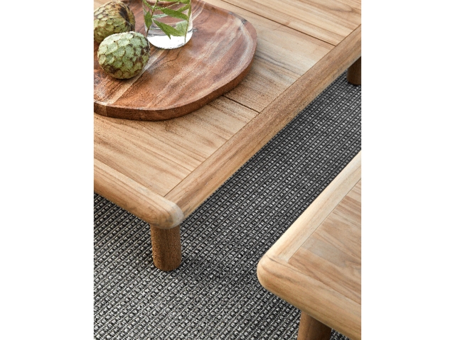Apple Bee Sling Loungetisch aus Teakholz 120x84cm