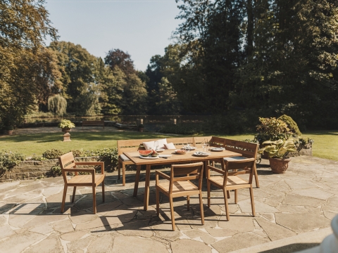 Niehoff Ann Armlehnstuhl massiv Teak natur ge&ouml;lt