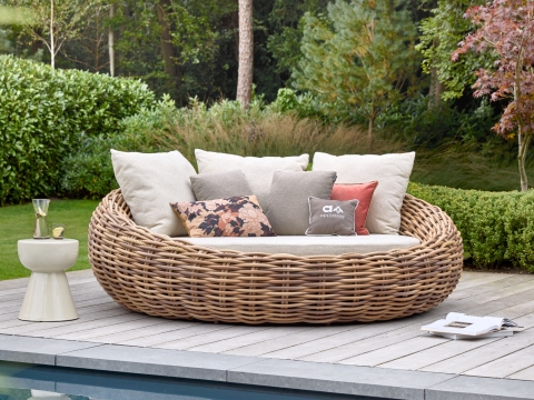 Apple Bee Cocoon Daybed Boucle Cream inkl. Kissen 220x220x92cm