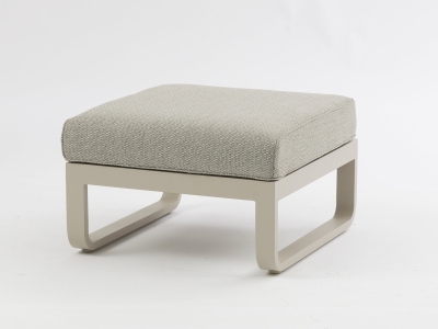 Zebra Fly Lounge Hocker, light taupe B: 68 x T: 70 x H: 43,5 cm Zebra Fly Lounge Hocker, light taupe B: 68 x T: 70 x H: 43,5 cm