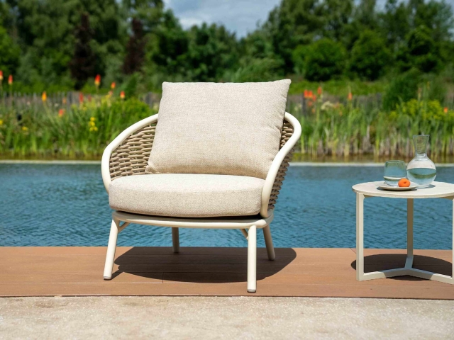 Apple Bee Pine Key Loungesessel oyster