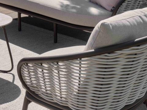 Apple Bee Pine Key Lounge Set 1 bronze